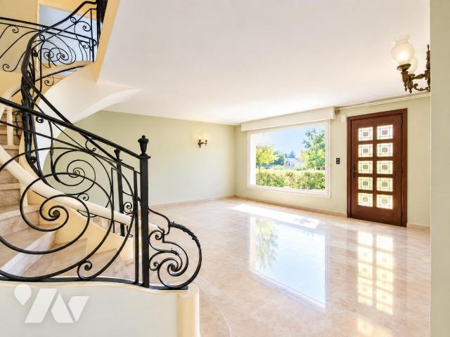 Maison 9 pièces 174 m² · à Saint-Dizier · 174 m² · 193 000 €