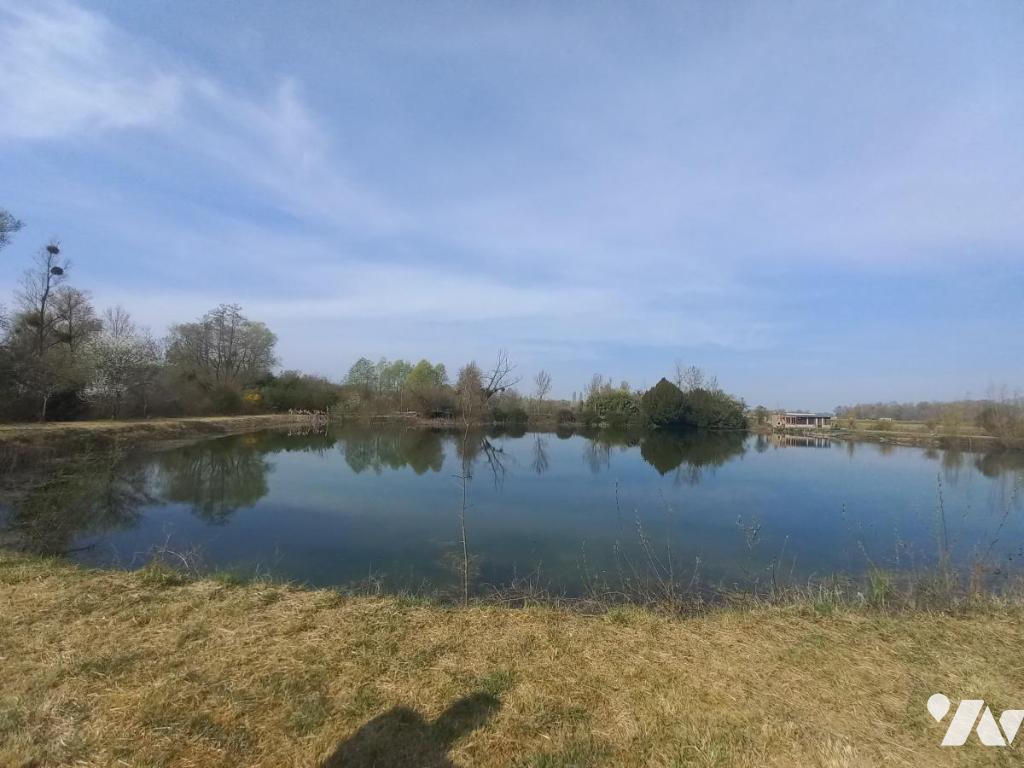 Autre 7090 m² Orconte · 7 090 m² · 55 000 €