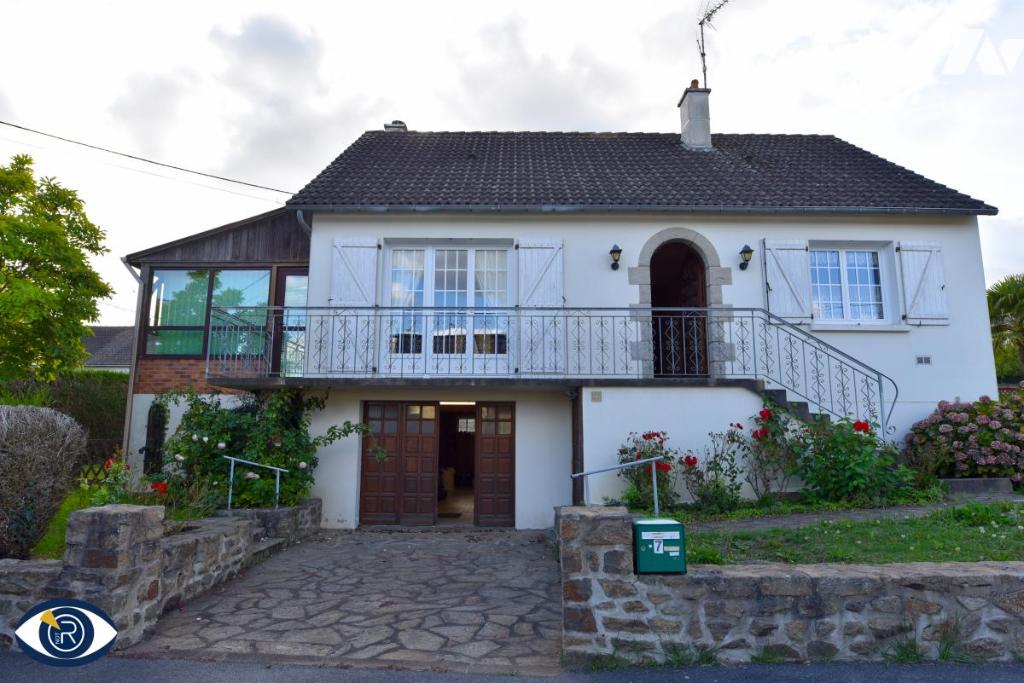 VENTE maison-LOUVERNE (53)