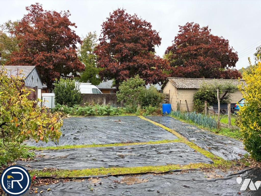 VENTE maison-MONTSURS (53)
