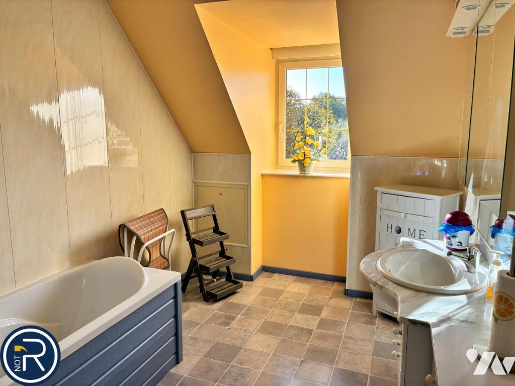 VENTE maison-ARGENTRE (53)