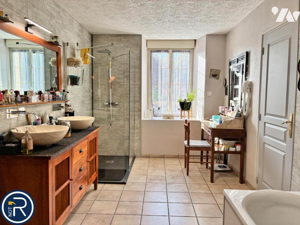 VENTE maison-ARGENTRE (53)