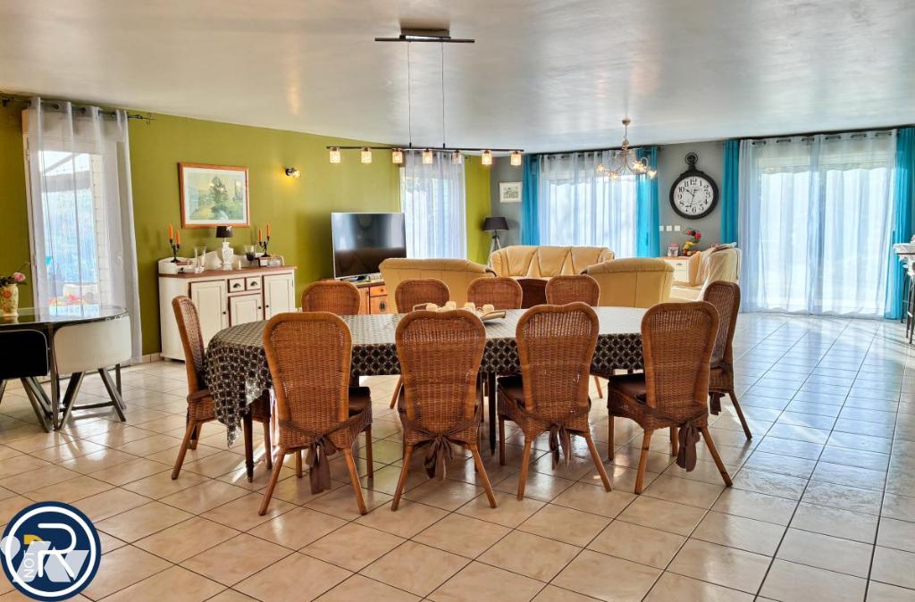 VENTE maison-ARGENTRE (53)