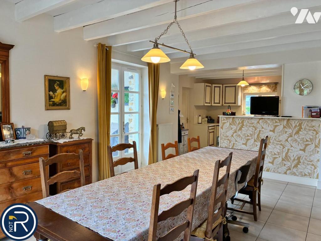 VENTE maison-BONCHAMP LES LAVAL (53)