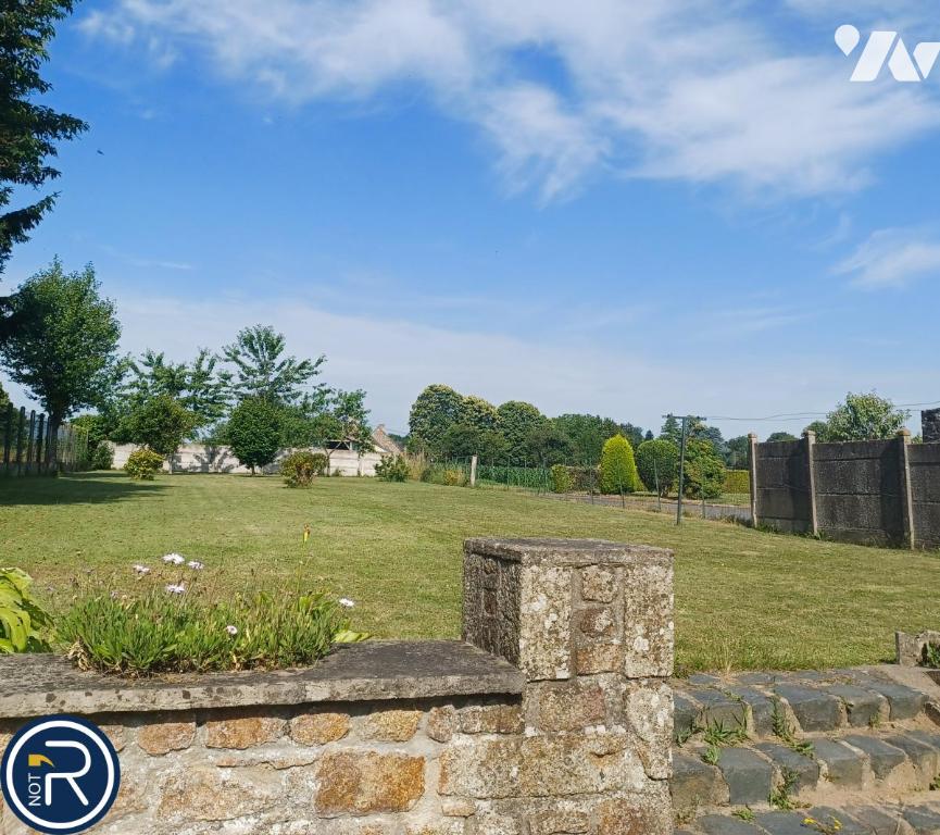 VENTE maison-LARCHAMP (53)