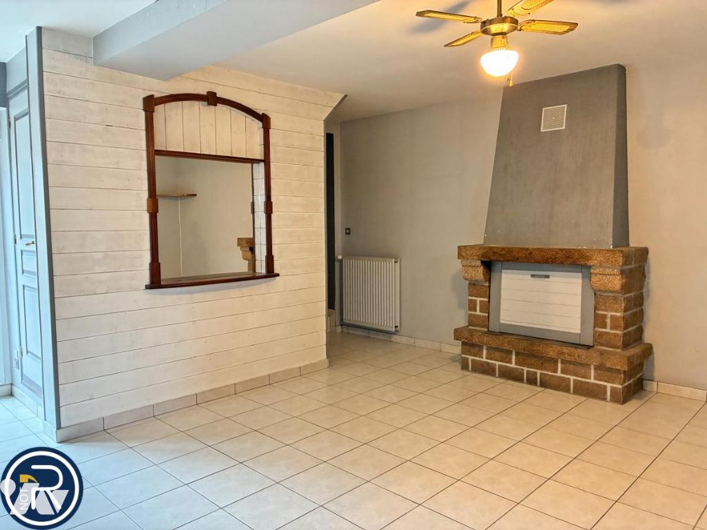 VENTE maison-LARCHAMP (53)