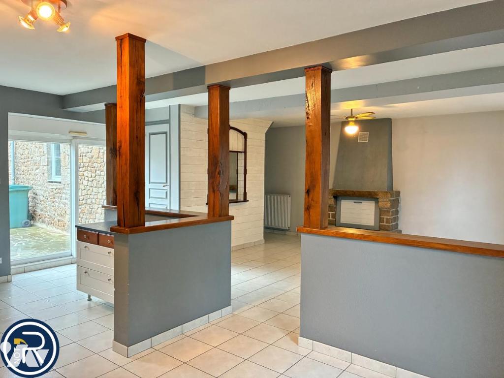 VENTE maison-LARCHAMP (53)