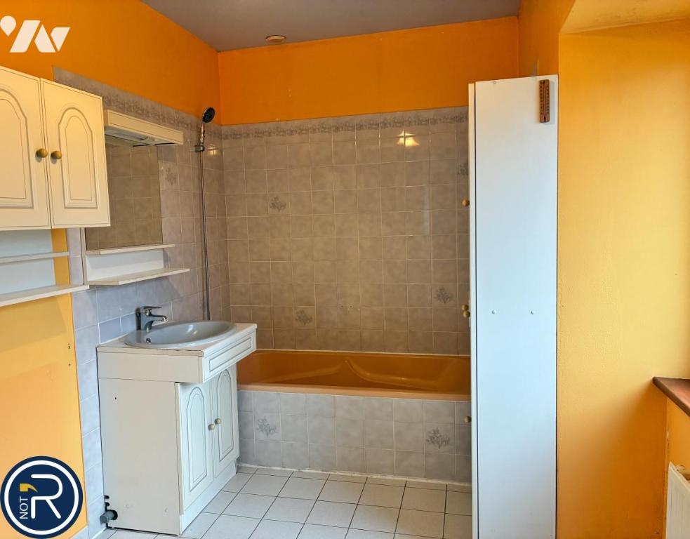 VENTE maison-LARCHAMP (53)