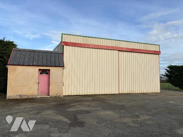 Garage — Soulgé-sur-Ouette
