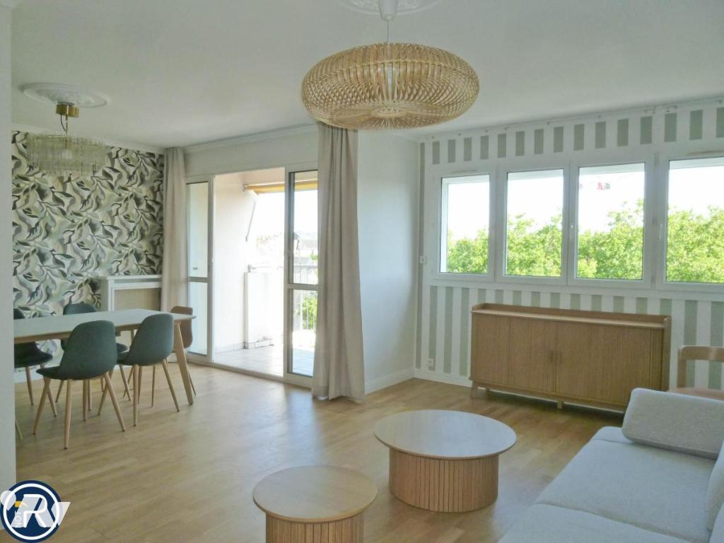 Appartement 5 pièces 97 m² · à Laval · 97,1 m² · 850 €/mois