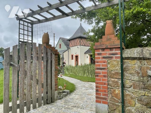 Maison 5 pièces 190 m² · à Baconnière · 190 m² · 320 000 €