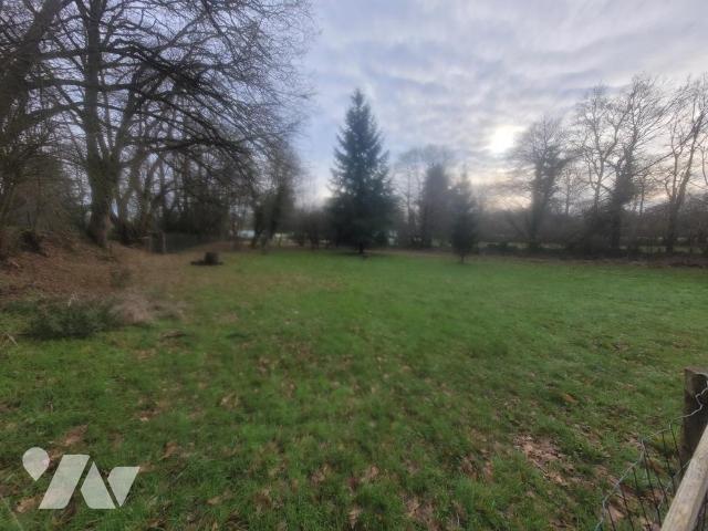 Terrain 2865 m² · à Laval · 2 865 m² · 180 000 €