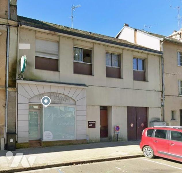 Immeuble 2 pièces 300 m² · à Laval · 300 m² · 400 000 €