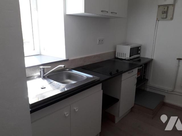 Appartement 1 pièce 30 m² · à Laval · 30 m² · 373 €
