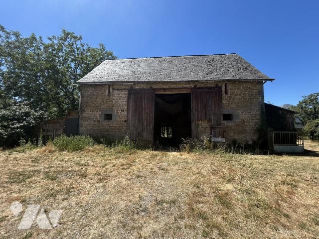 Maison 174 m² · à Commer · 174 m² · 115 000 €