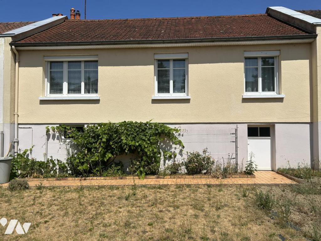 Maison 3 pièces 64 m² · à Laval · 64 m² · 120 000 €