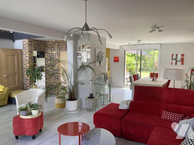 Maison 156 m² · à Laval · 156 m² · 380 000 €