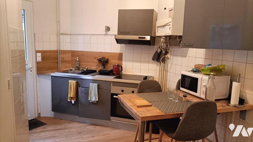Appartement 27 m² · à Laval · 27 m² · 300 €/mois