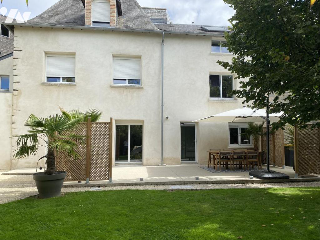 Maison 6 pièces 128 m² · à Laval · 128 m² · 365 000 €