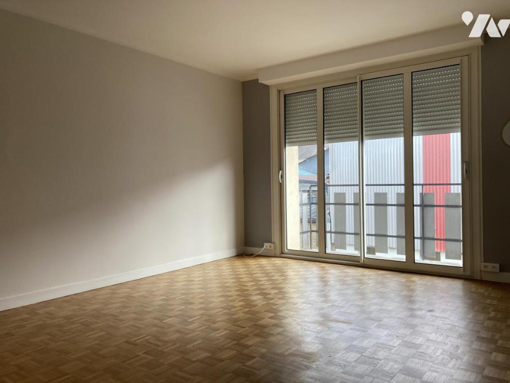 Appartement 3 pièces 69 m² · à Laval · 68,6 m² · 160 000 €