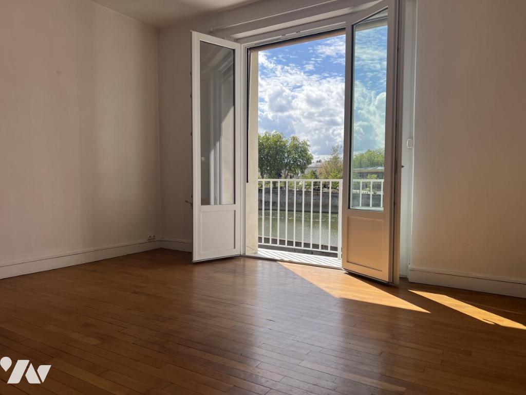 Appartement à Laval