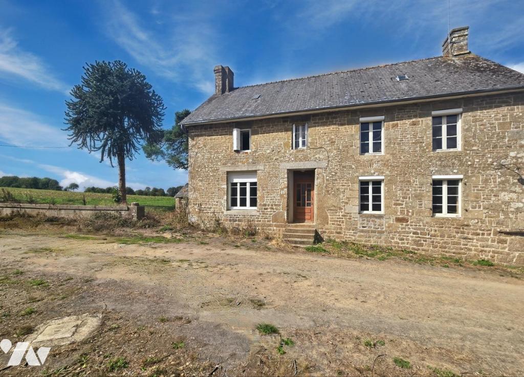 Maison 6 pièces 131 m² · à Levaré · 131 m² · 100 000 €