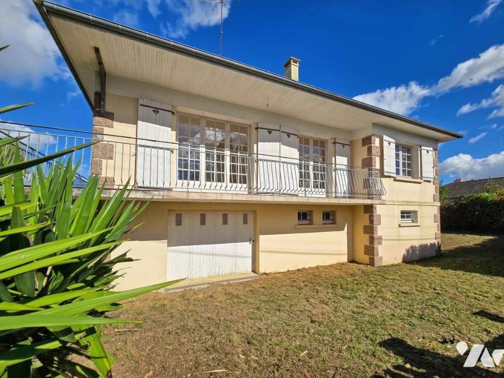 Maison 5 pièces 98 m² · à Saint-Ouën-des-Toits · 98 m² · 125 000 €