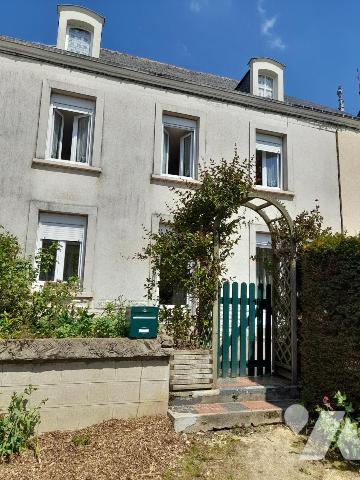 Maison 7 pièces 108 m² · à Saulges · 108 m² · 75 500 €