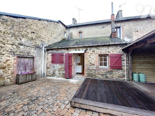 Maison 3 pièces 68 m² · à Saint-Poix · 68 m² · 50 000 €