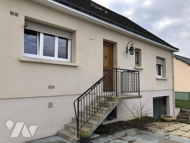 Maison 10 pièces 135 m² · à Solesmes · 135,3 m² · 169 000 €