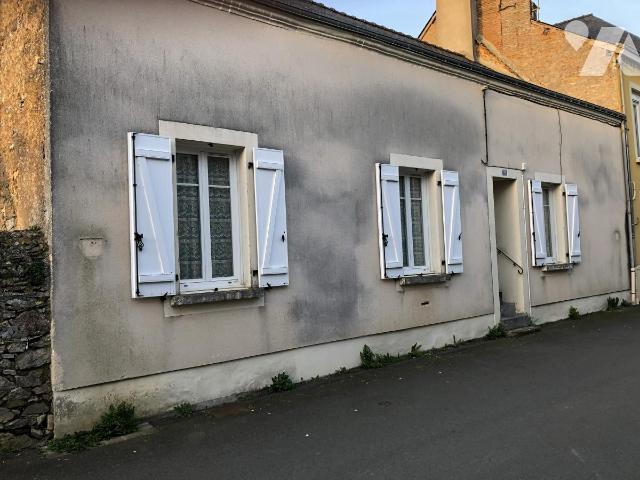 Maison 5 pièces 76 m² · à Auvers-le-Hamon · 76 m² · 60 000 €