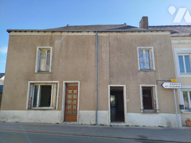 Maison 6 pièces 134 m² · à Val-du-Maine · 134 m² · 35 000 €