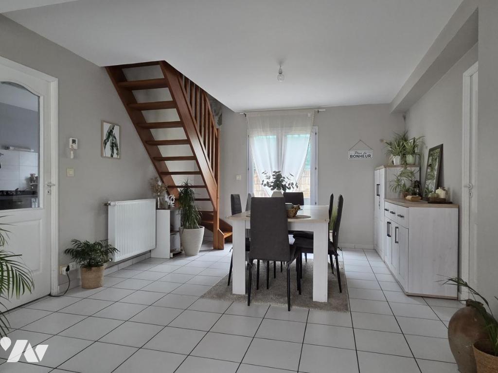 VENTE maison-CHATEAU GONTIER (53)