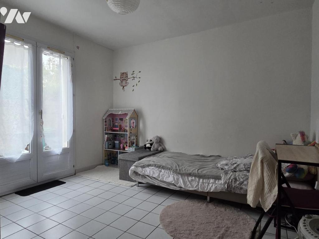 VENTE maison-CHATEAU GONTIER (53)