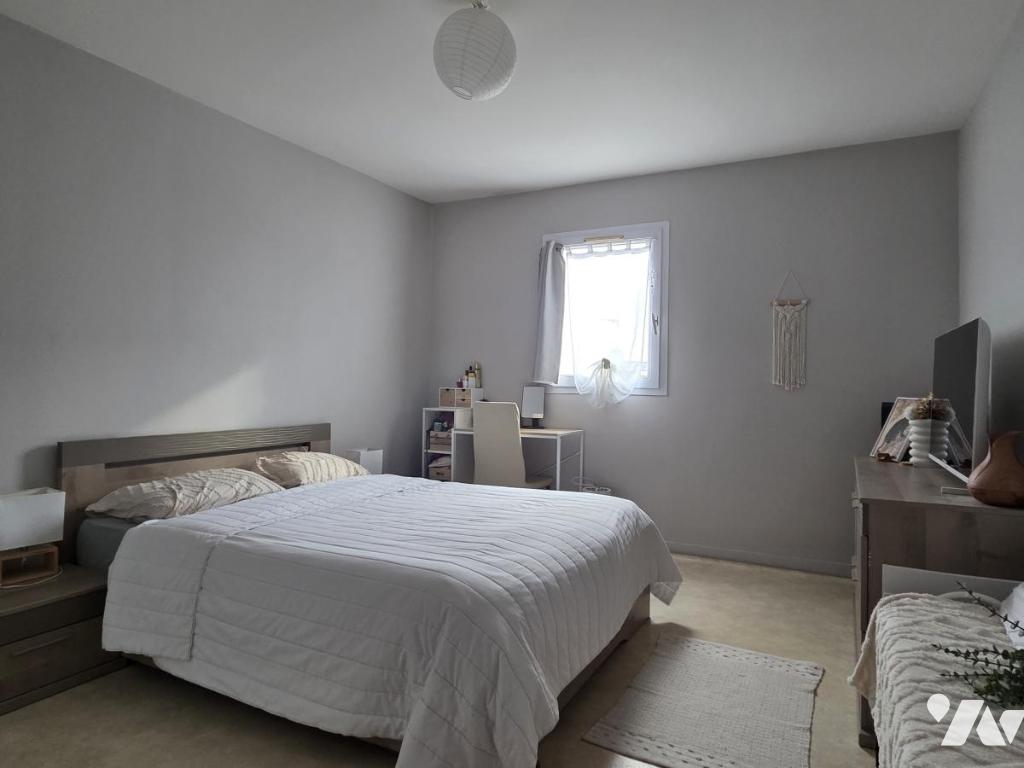 VENTE maison-CHATEAU GONTIER (53)