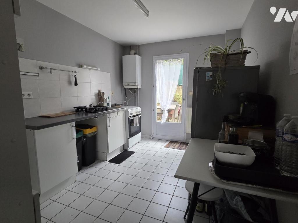 VENTE maison-CHATEAU GONTIER (53)