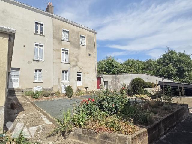 Immeuble 170m² — Château-Gontier-sur-Mayenne