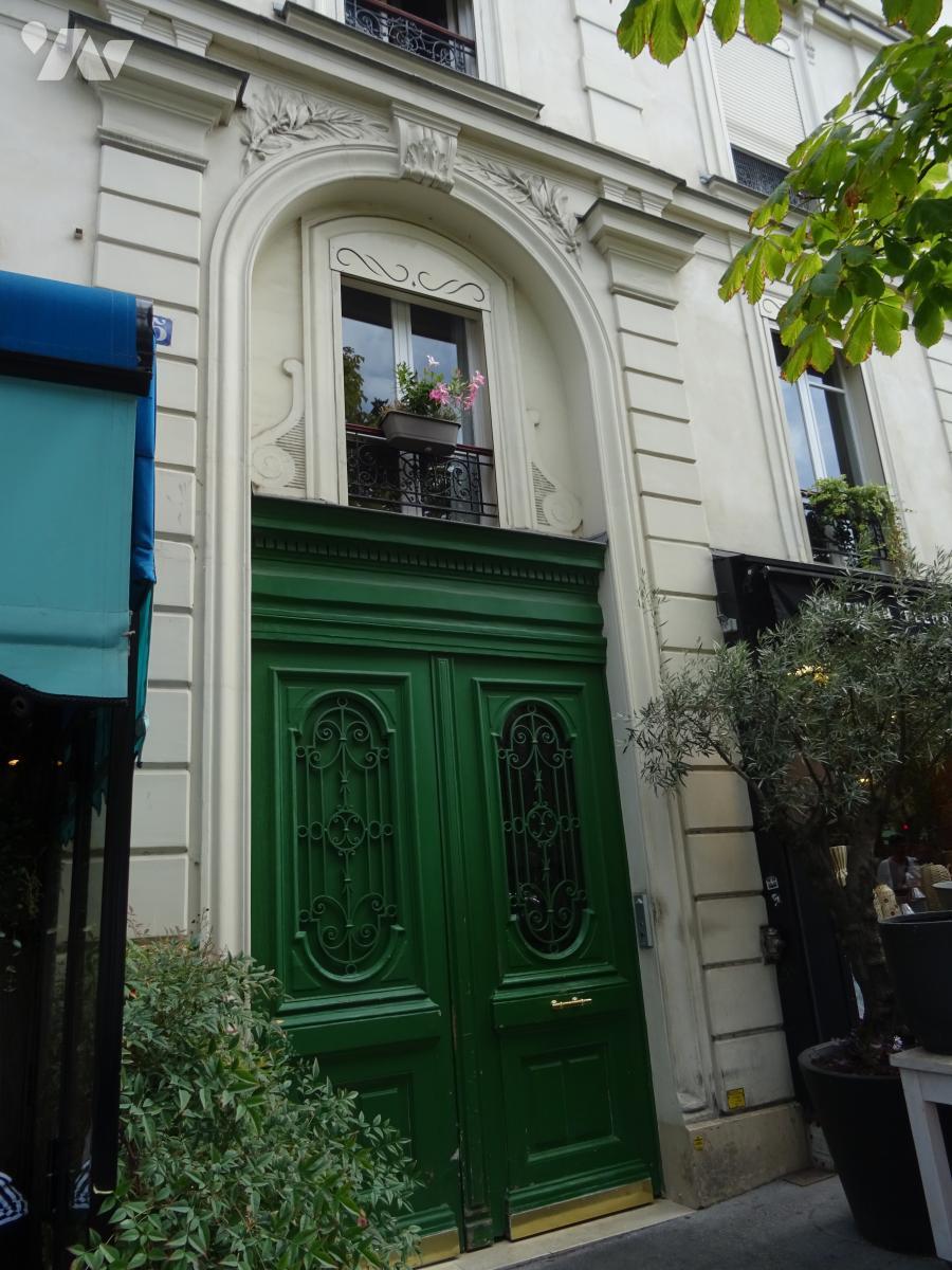 Appartement 1 pièce 9 m² · à Paris 15e Arrondissement · 8,7 m² · 105 000 €