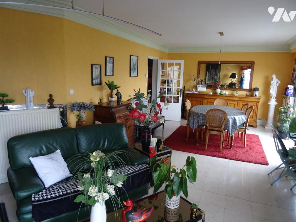 Appartement 3 pièces 75 m² · à Laval · 75 m² · 150 000 €