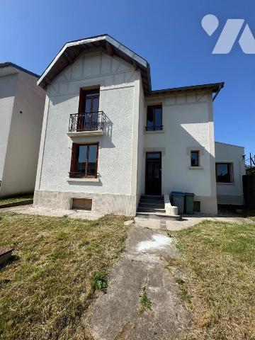 Maison 6 pièces 156 m² · à Frouard · 156 m² · 240 000 €