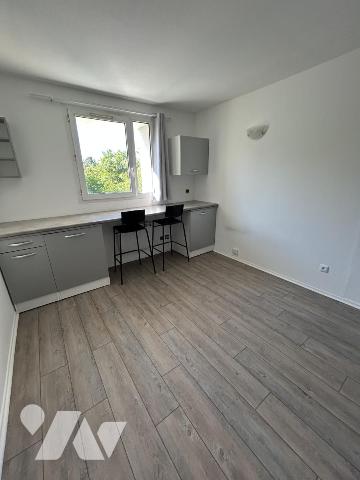 Appartement 1 pièce 19 m² · à Vandœuvre-lès-Nancy · 18,9 m² · 75 000 €