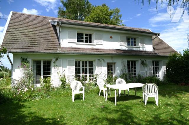 Maison 157 m² · à Vittel · 157 m² · 170 000 €