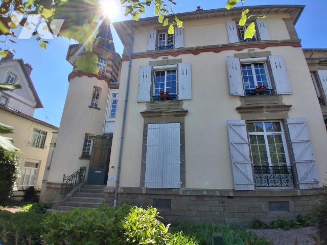 Maison 163 m² · à Vittel · 163 m² · 376 600 €