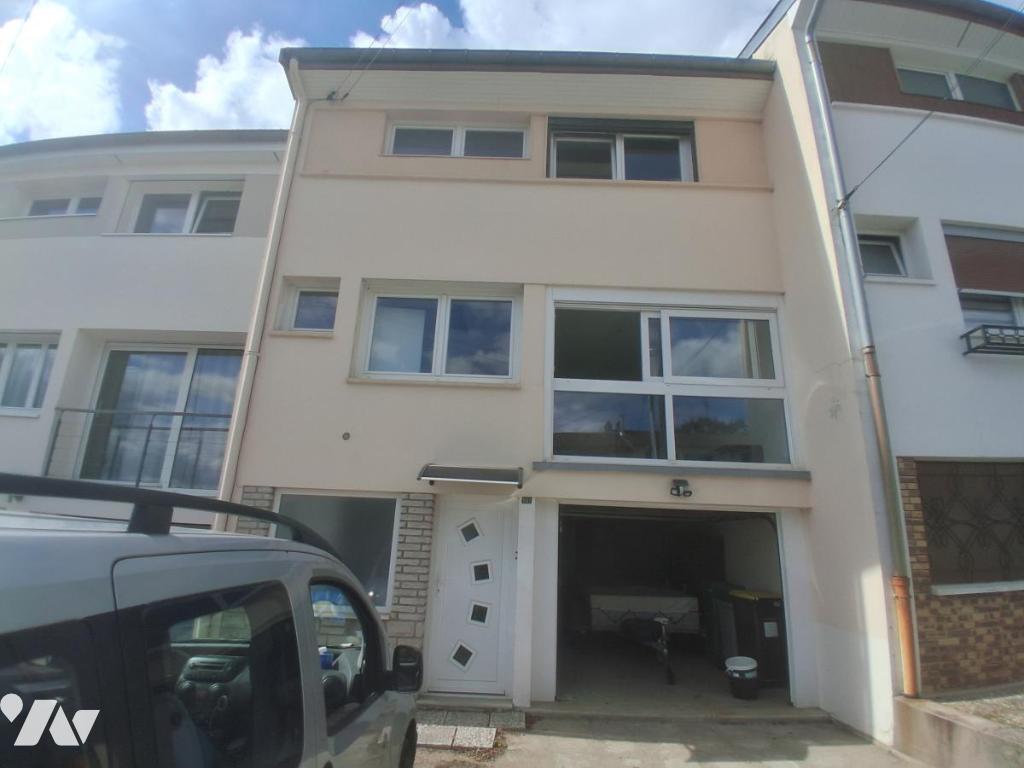 Maison 95 m² · à Vittel · 95 m² · 127 800 €