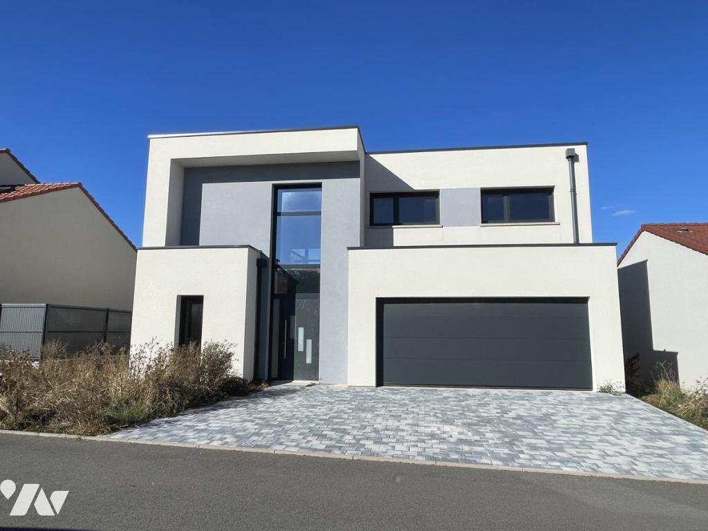 Maison 150 m² · à Féy · 150 m² · 400 000 €