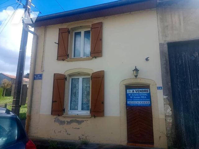 Maison 3 pièces 78 m² · à Murvaux · 78 m² · 40 000 €