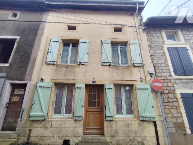 Maison 5 pièces 104 m² · à Stenay · 104 m² · 45 000 €