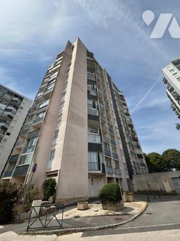 Appartement 4 pièces 79 m² · à Vannes · 79 m² · 160 000 €