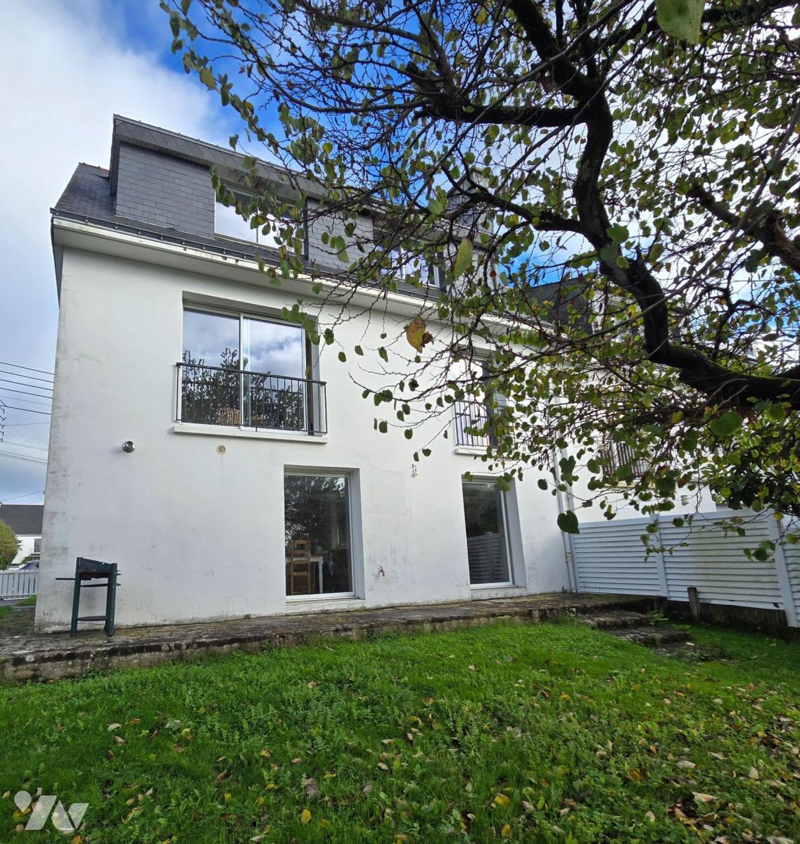 Maison 8 pièces 184 m² · à Vannes · 184,4 m² · 577 000 €
