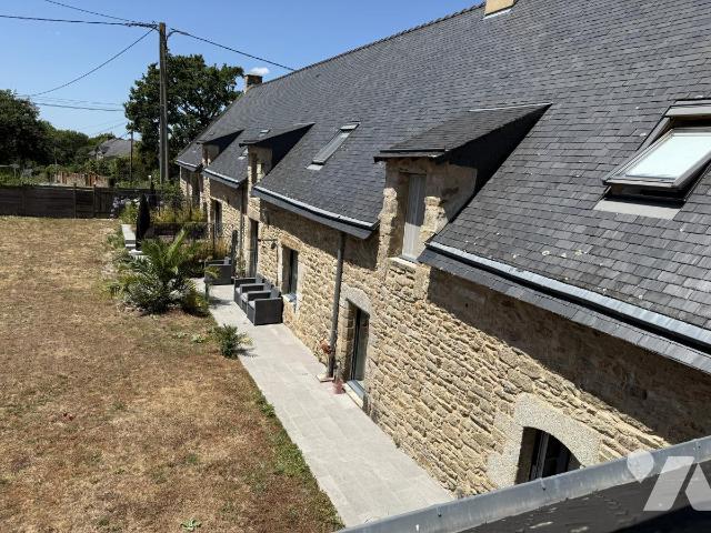 Maison 12 pièces 410 m² · à Theix-Noyalo · 410 m² · 850 000 €